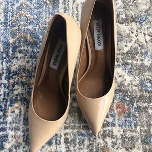 Steve Madden nude heels 8.5